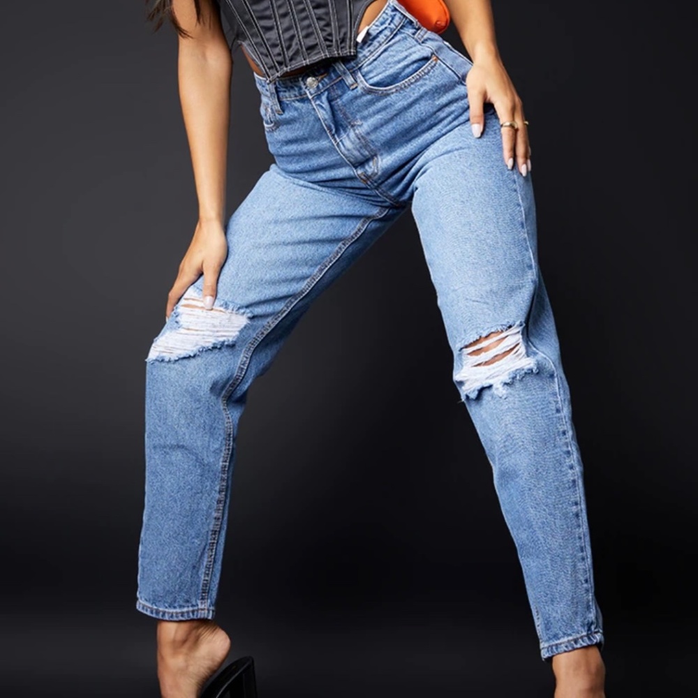 Knew rip mom jeans